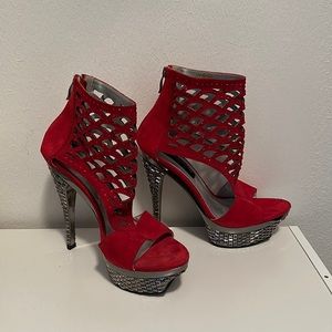 Platform heels